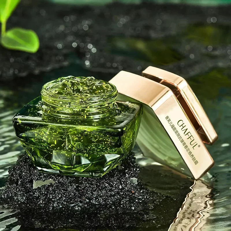 Creme Facial Revitalizante com Caviar - Lifting e Iluminação Coreano